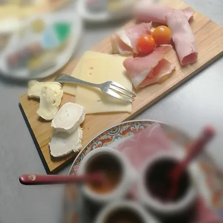 Chez Many, Par Fred Et Henri * Monthermé